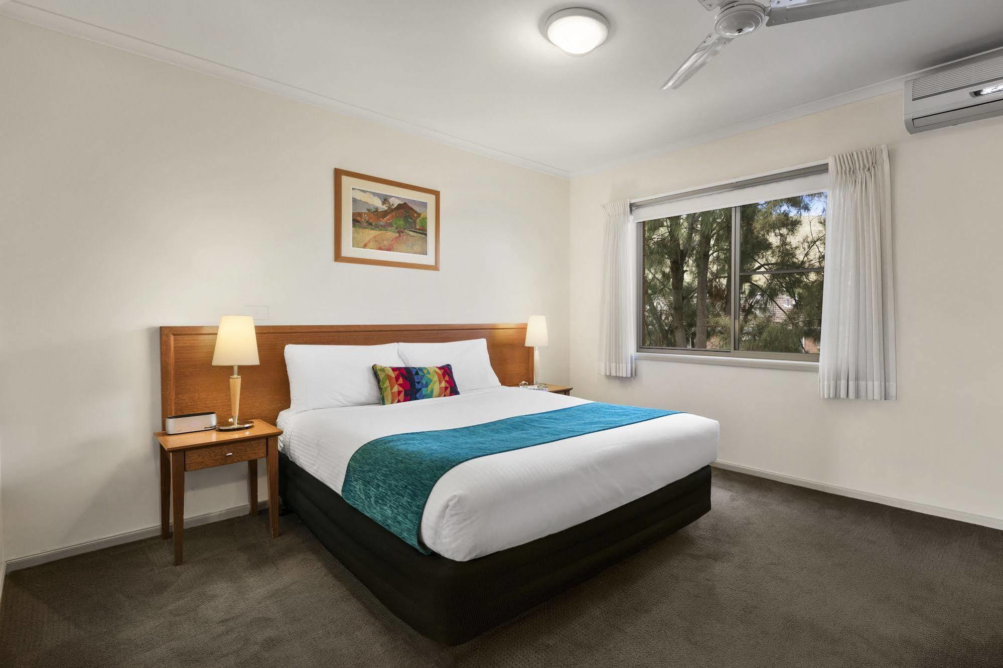 Quest Tamworth Aparthotel Екстериор снимка