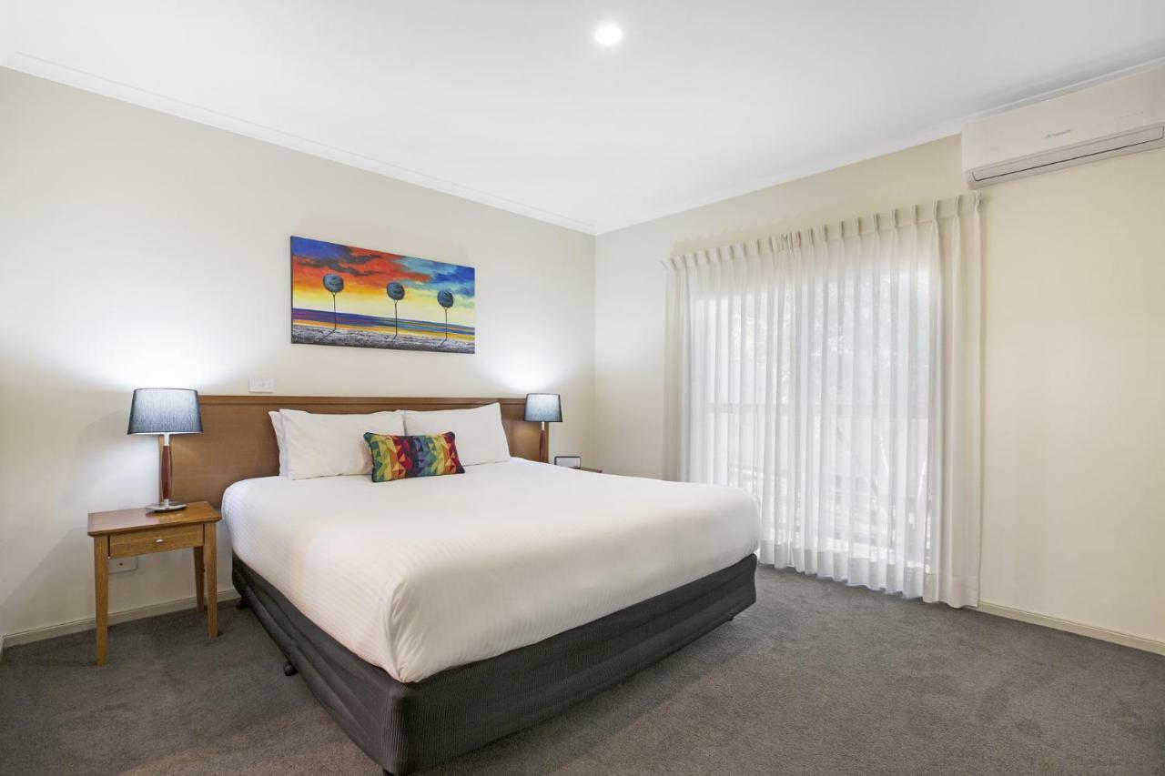 Quest Tamworth Aparthotel Екстериор снимка